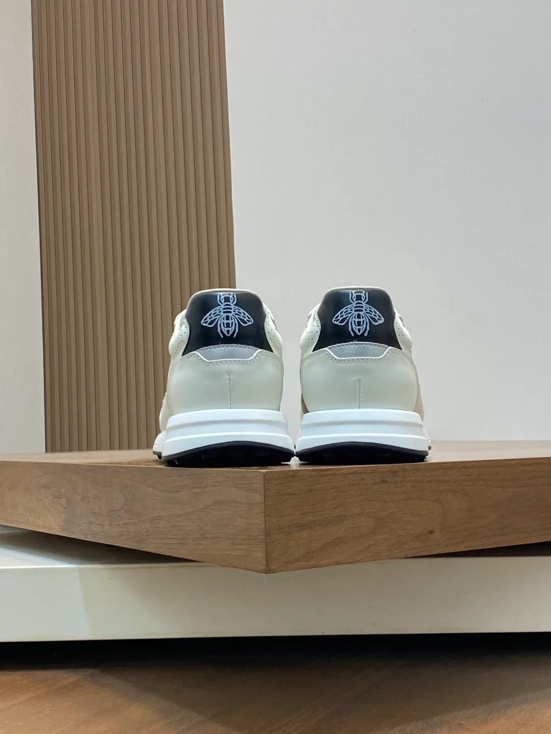 Factory price: 460💰[Gucci] Gucci - High-end quality original order - Upper: Nappa calfskin, pebbled calfskin, computer embroidered brand totem - Inner: water-dyed cowhide - Outsole: ultra-light T men's shoes 💰U·Rubber; two-color molded outsole - Super high quality control·Fine workmanship: highlighted (high-end·luxury·grade) -Size: 38-45